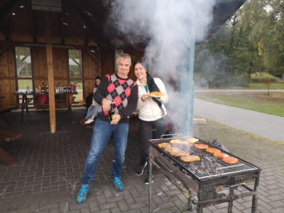 Gemeinsam grillen, new work Firmenevent von abra.sax, Unternehmensberatung für Projektmanagement und Prozessoptimierung